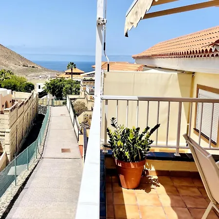 Con Piscina A 7 Min Da Cristianos Chayofa